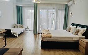 Deleric Apartments
